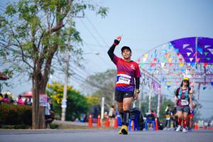 BIB: 452
                            <button type="button" onclick="openModal(10083396)" class="btn btn-primary btn-sm float-right btn-popup" data-toggle="modal" data-target=".modal-high-quality">
                        <i class="fas fa-shopping-cart"></i> Add to Cart
                    </button>
                                            <button type="button" onclick="isThisMe(10083396, true)" class="btn btn-success btn-sm float-right btn-popup btn-isme hidden" data-toggle="tooltip" data-placement="bottom" title="นี่คือรูปของคุณใช่ไหม คลิกที่นี่เพื่อเอาเข้าอัลบั้ม">
                        <i class="fas fa-plus"></i> Add to album
                    </button>
                    <button type="button" onclick="isThisMe(10083396, false)" class="btn btn-warning btn-sm float-right btn-popup btn-isnotme hidden">
                        <i class="fas fa-ban"></i> Remove from album
                    </button>